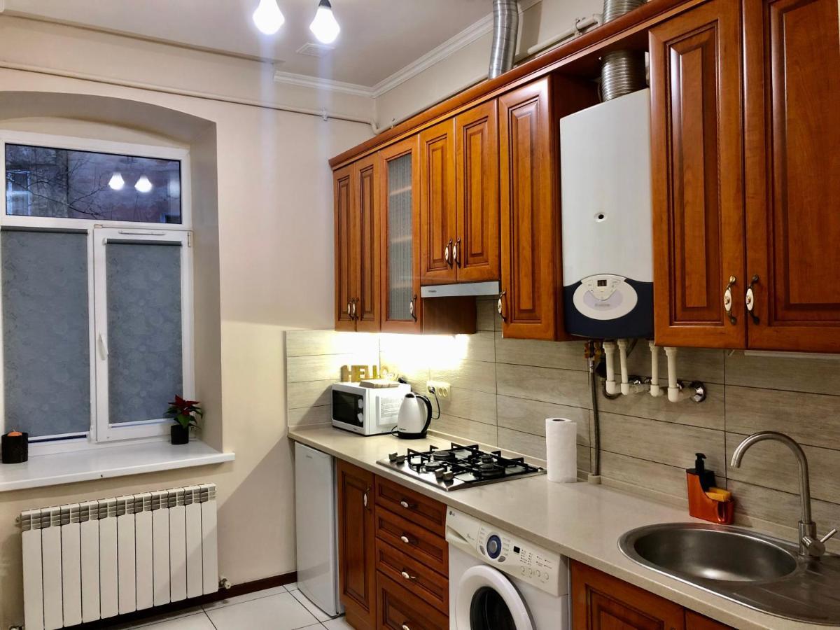 Old City Apartment With Parking Львов Экстерьер фото